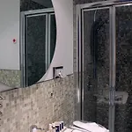 Milu' 4* Κρότωνας