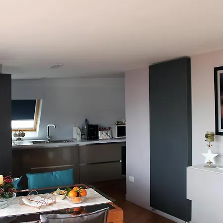 לינה וארוחת בוקר Milu' 4*